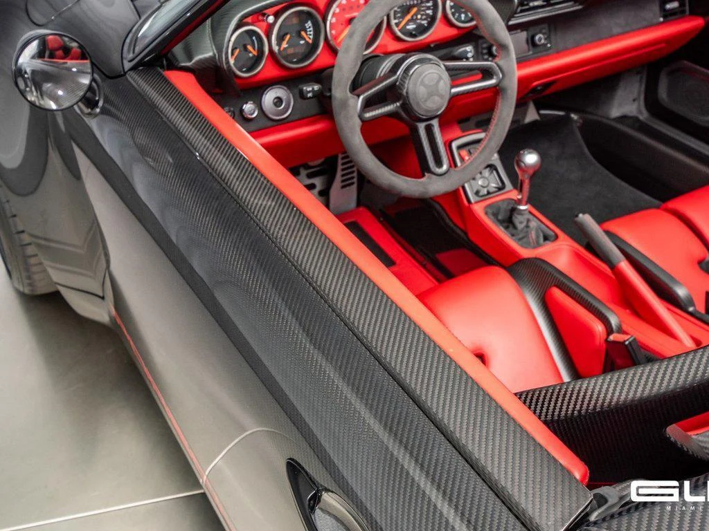 1995 Porsche 911 (993) Remastered by GuntherWerks Speedster, 28/30