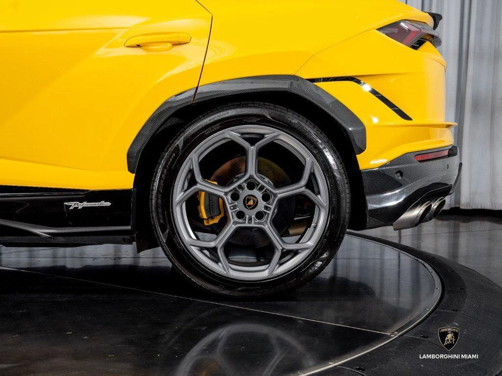 2024 Lamborghini Urus Performante, 7/30