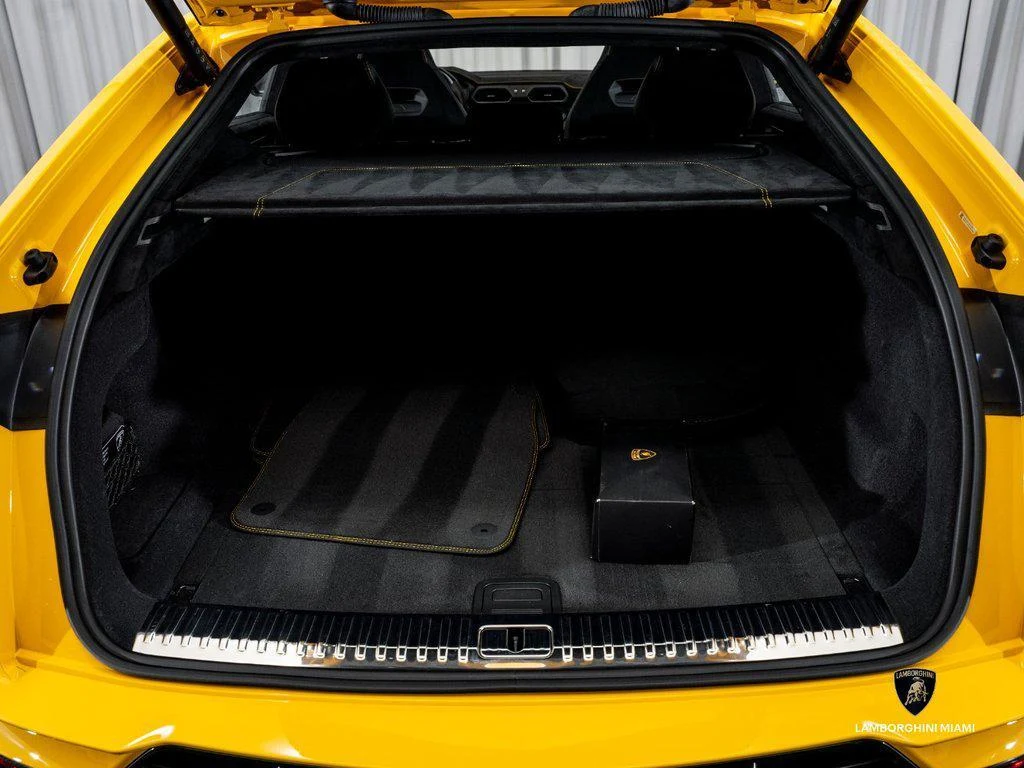 2024 Lamborghini Urus Performante, 10/30