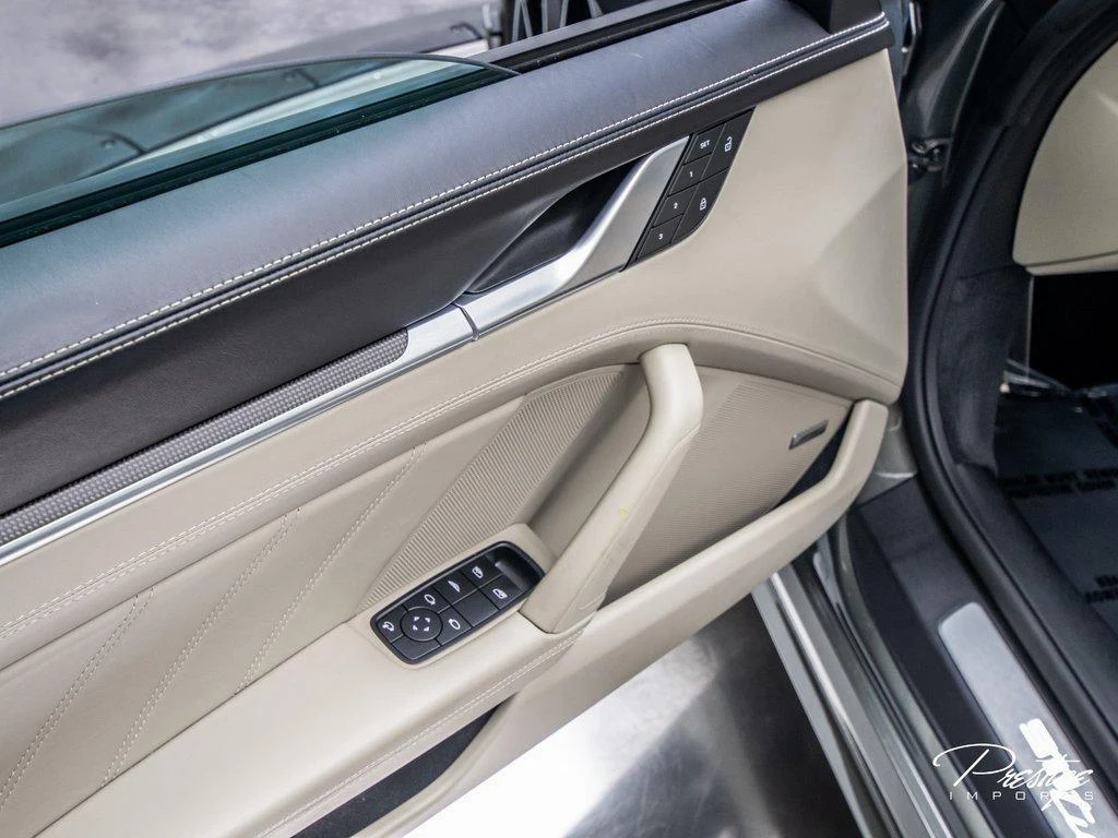 2022 Porsche 911 (992.1) Turbo S Cabriolet, 20/30
