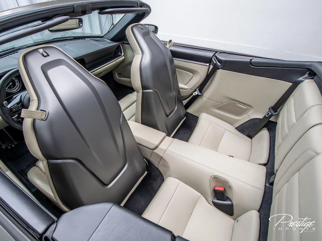 2022 Porsche 911 (992.1) Turbo S Cabriolet, 23/30