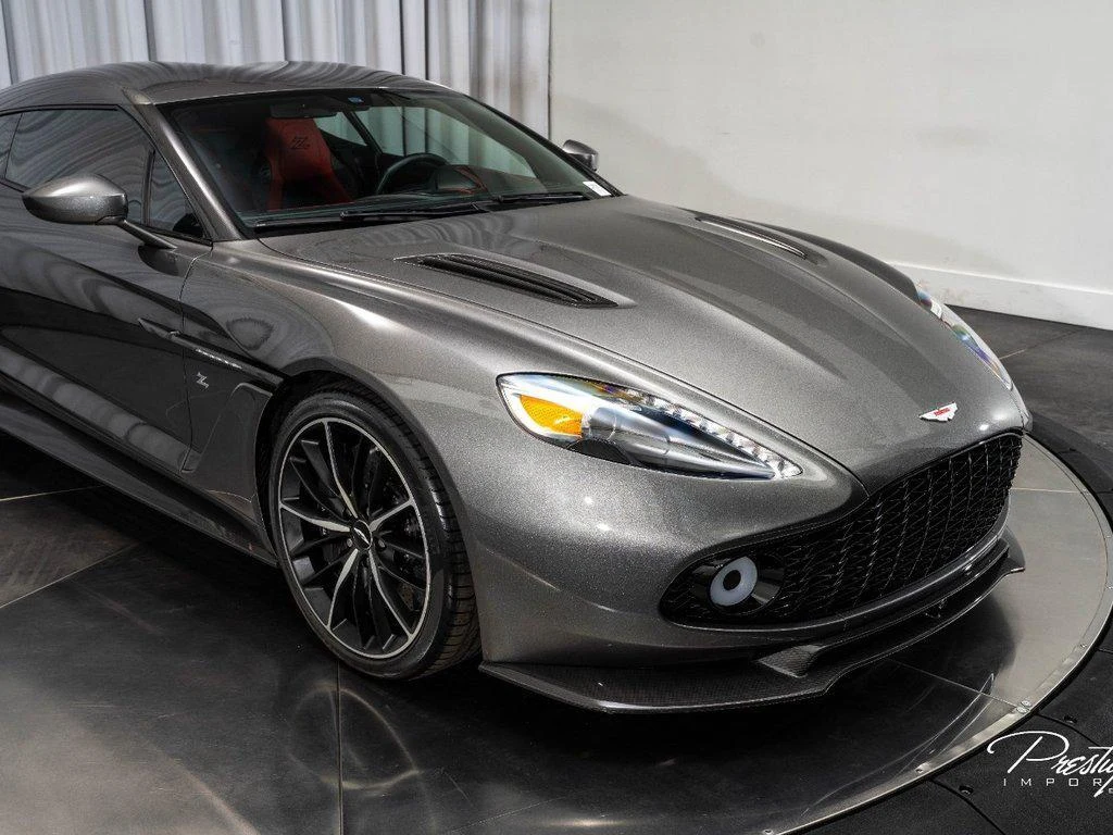 2018 Aston Martin Vanquish Zagato Coupe, 2/30