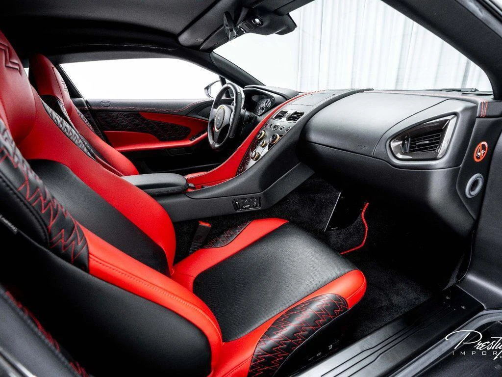 2018 Aston Martin Vanquish Zagato Coupe, 22/30