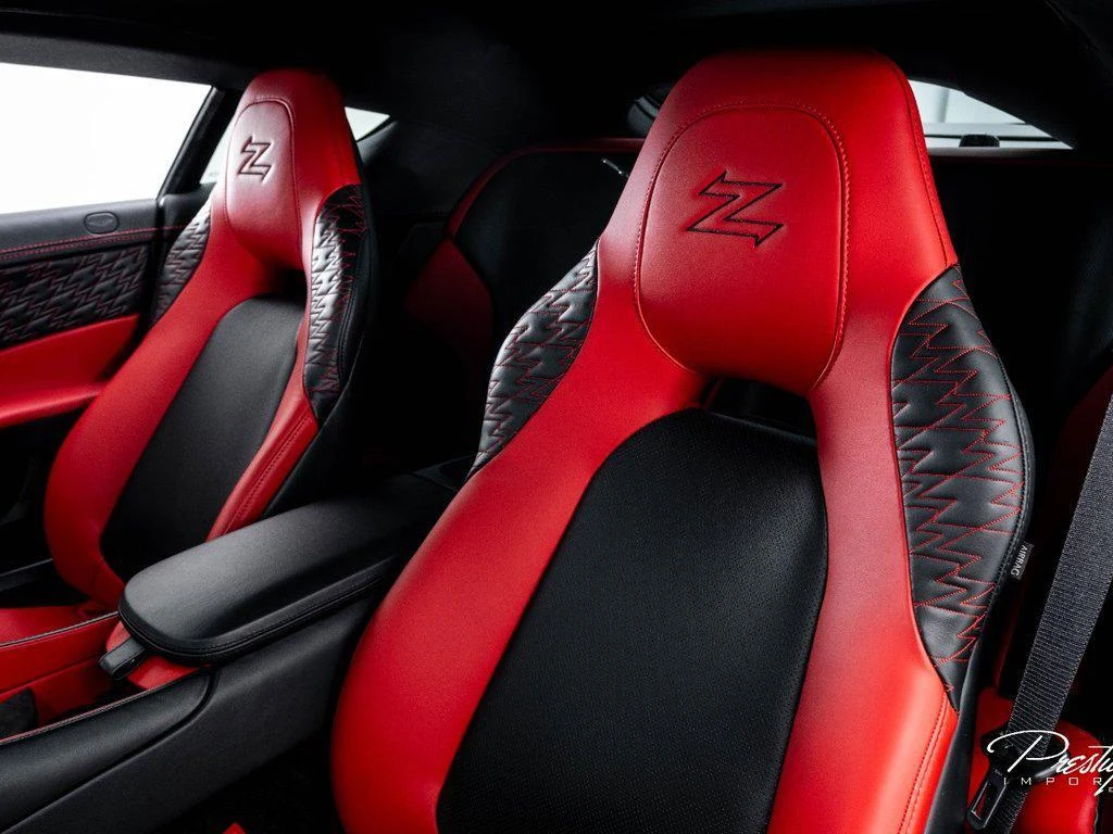 2018 Aston Martin Vanquish Zagato Coupe, 25/30