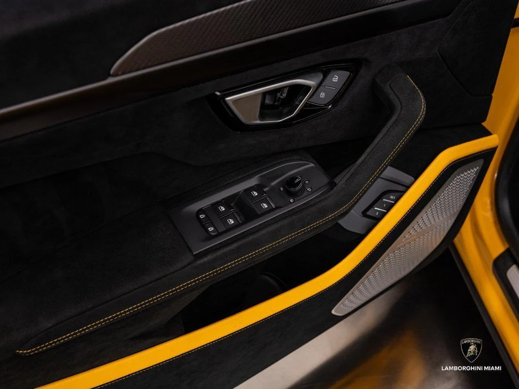 2024 Lamborghini Urus Performante, 14/30