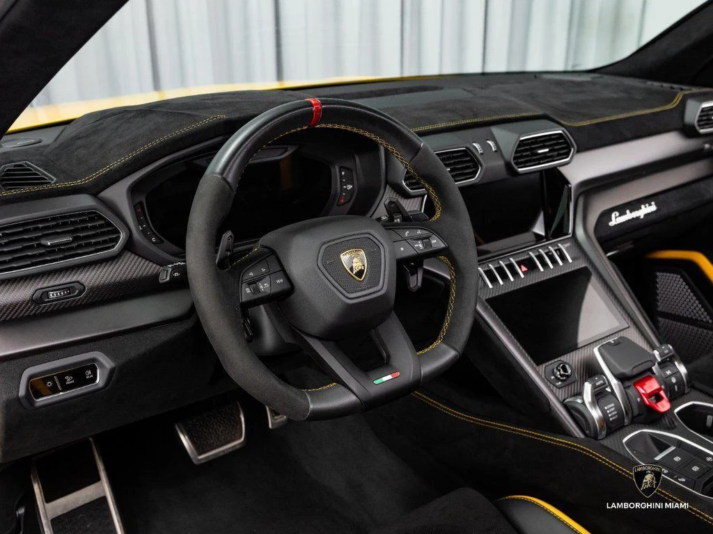 2024 Lamborghini Urus Performante, 16/30