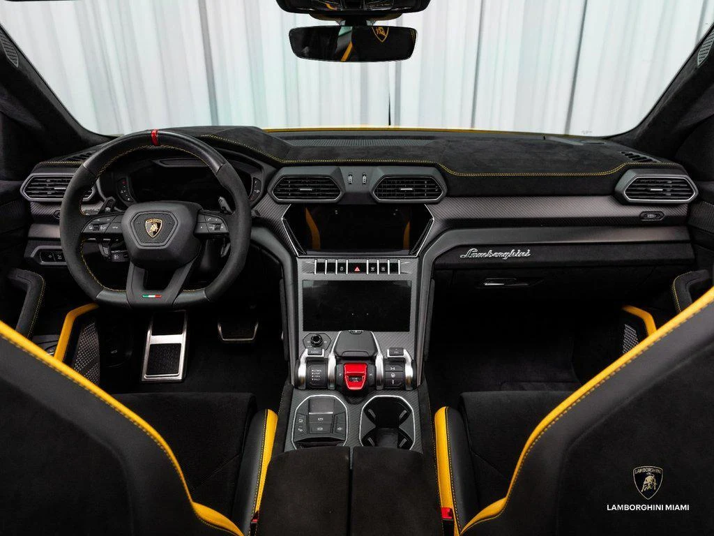 2024 Lamborghini Urus Performante, 19/30