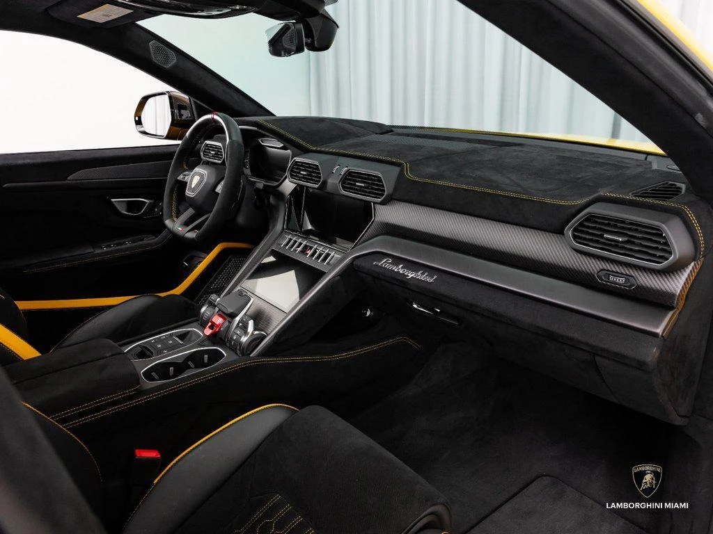2024 Lamborghini Urus Performante, 23/30