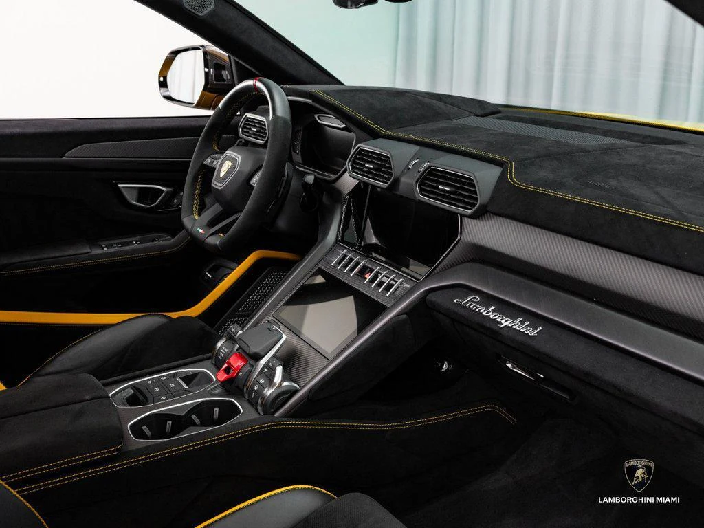 2024 Lamborghini Urus Performante, 25/30