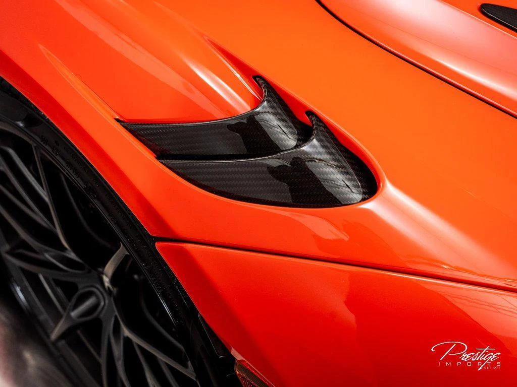2021 McLaren 765LT, 2/30