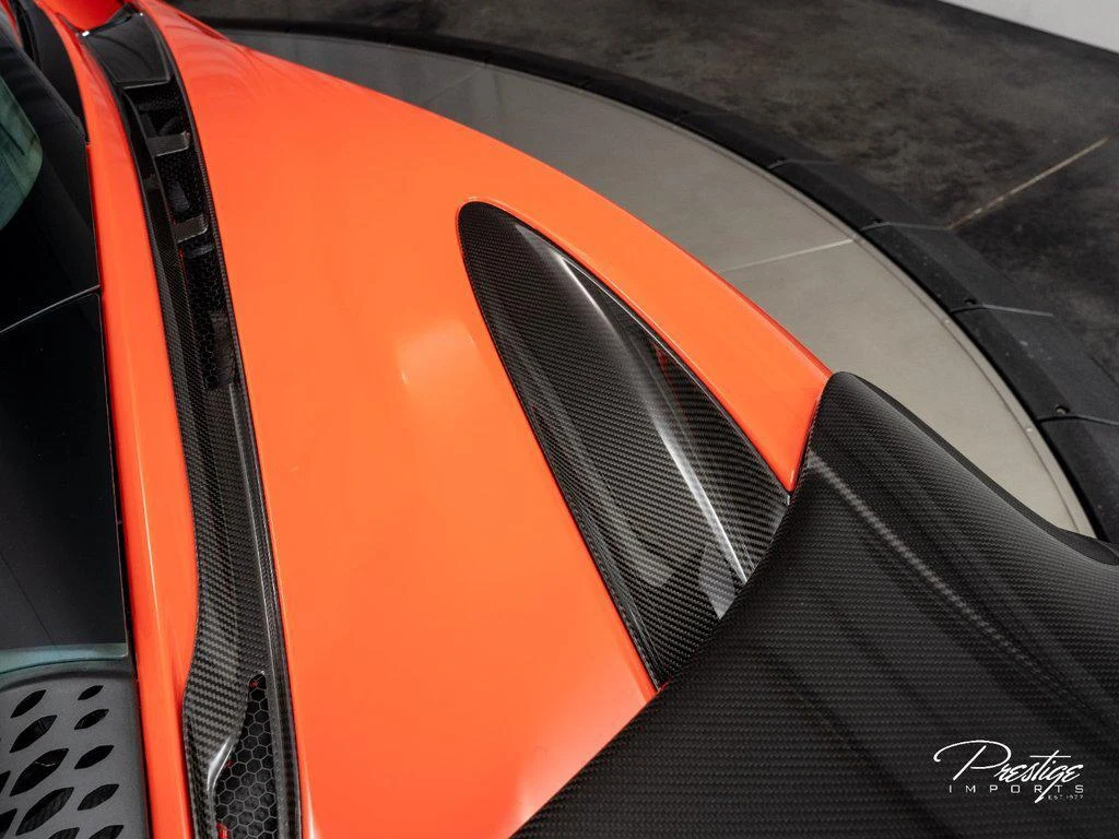 2021 McLaren 765LT, 16/30
