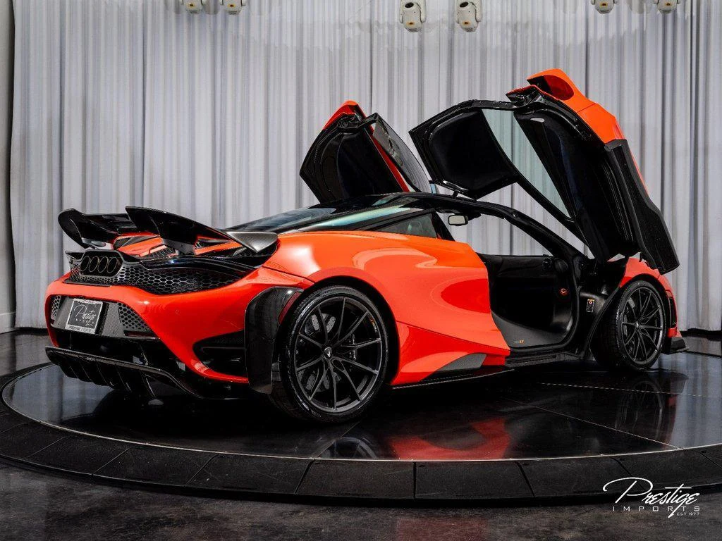 2021 McLaren 765LT, 18/30