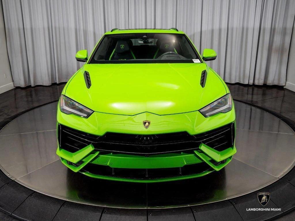 2024 Lamborghini Urus S, 2/30