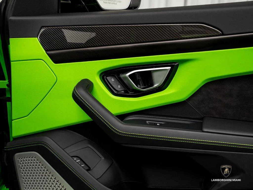 2024 Lamborghini Urus S, 21/30