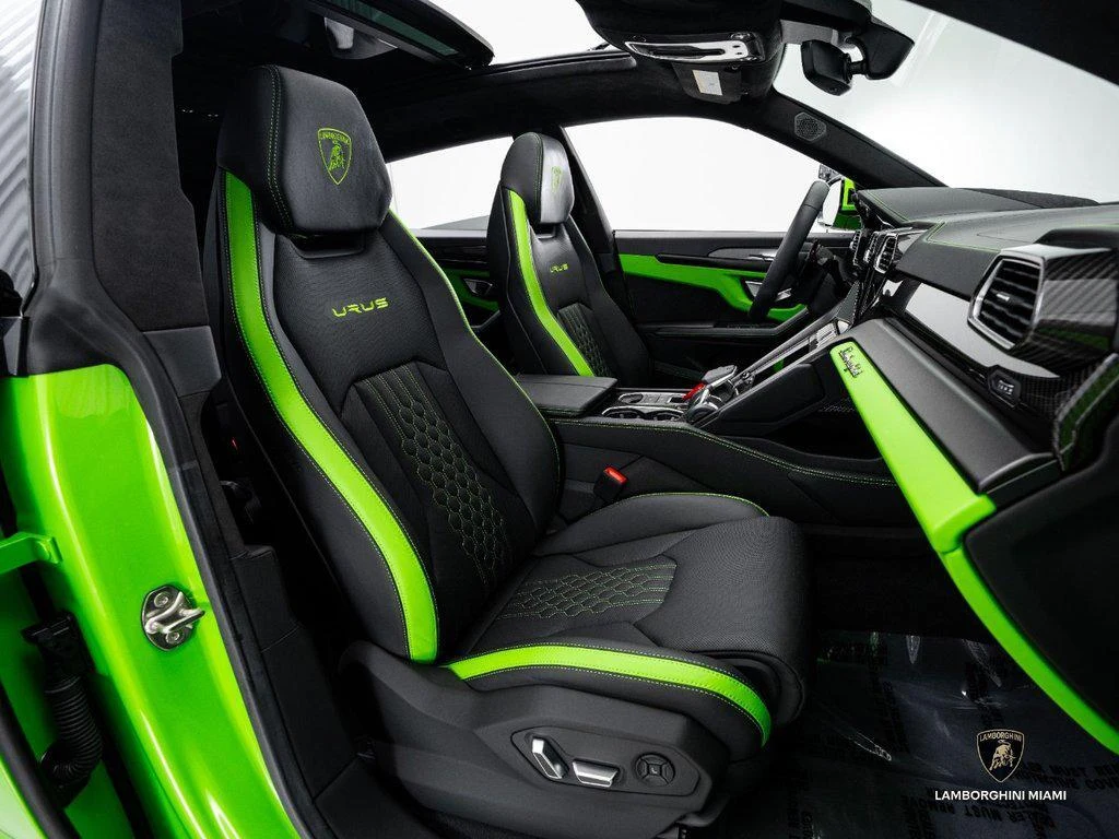 2024 Lamborghini Urus S, 22/30