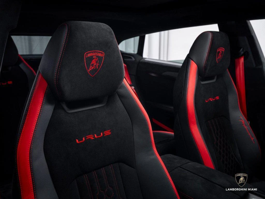 2023 Lamborghini Urus Performante, 28/30