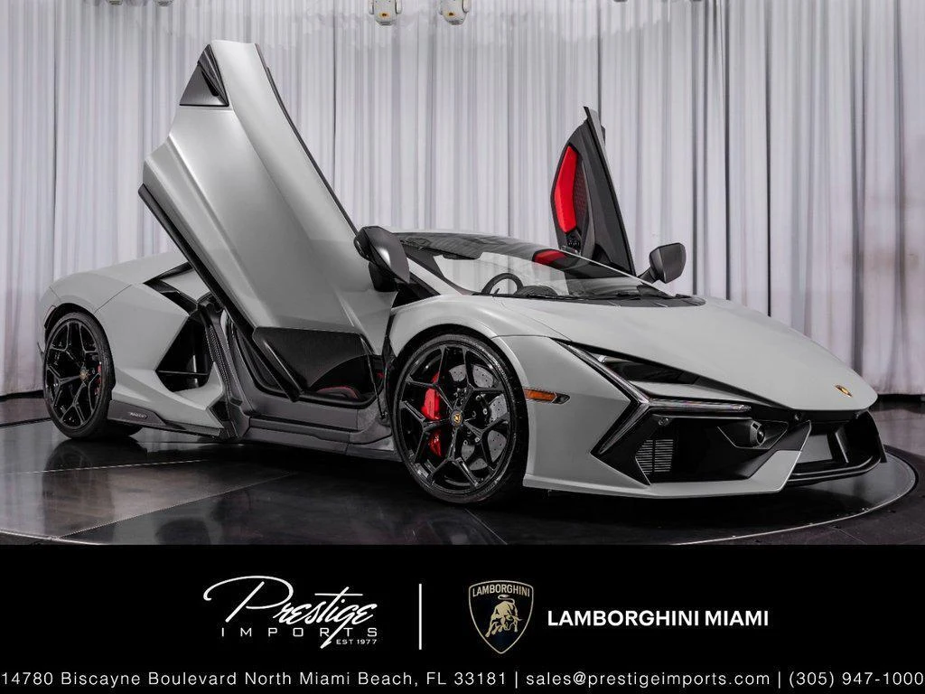Lamborghini Revuelto | Lamborghini Miami
