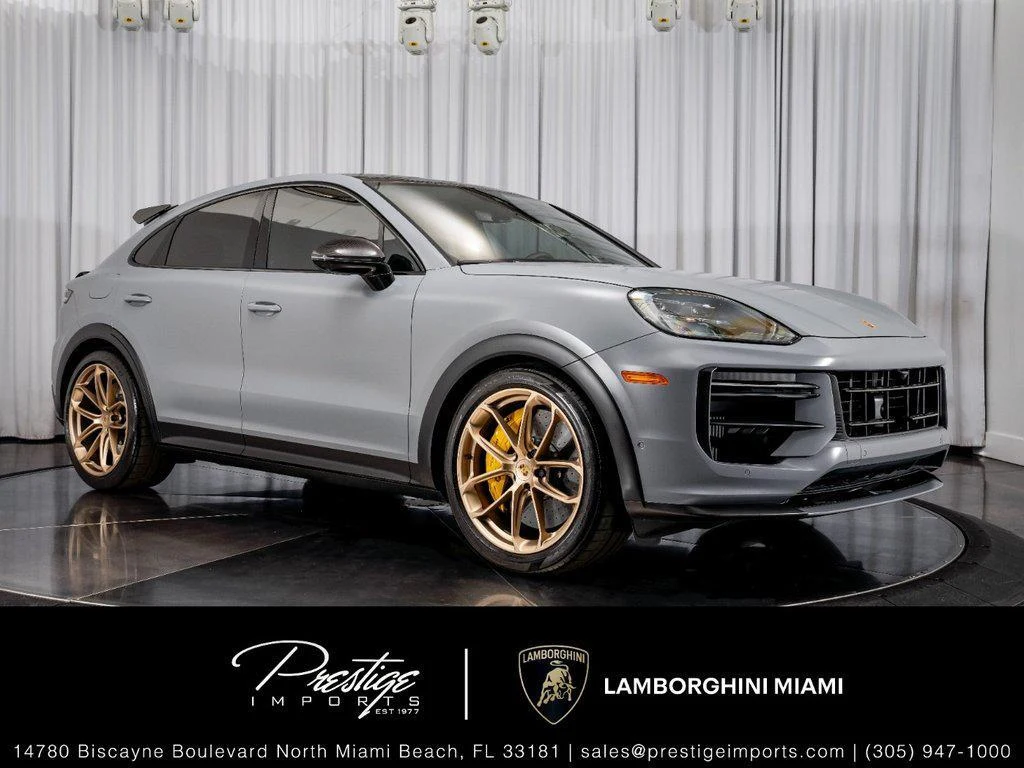 Porsche Cayenne Turbo GT | Lamborghini Miami