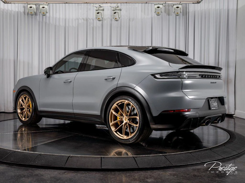 2024 Porsche Cayenne Turbo GT, 7/30