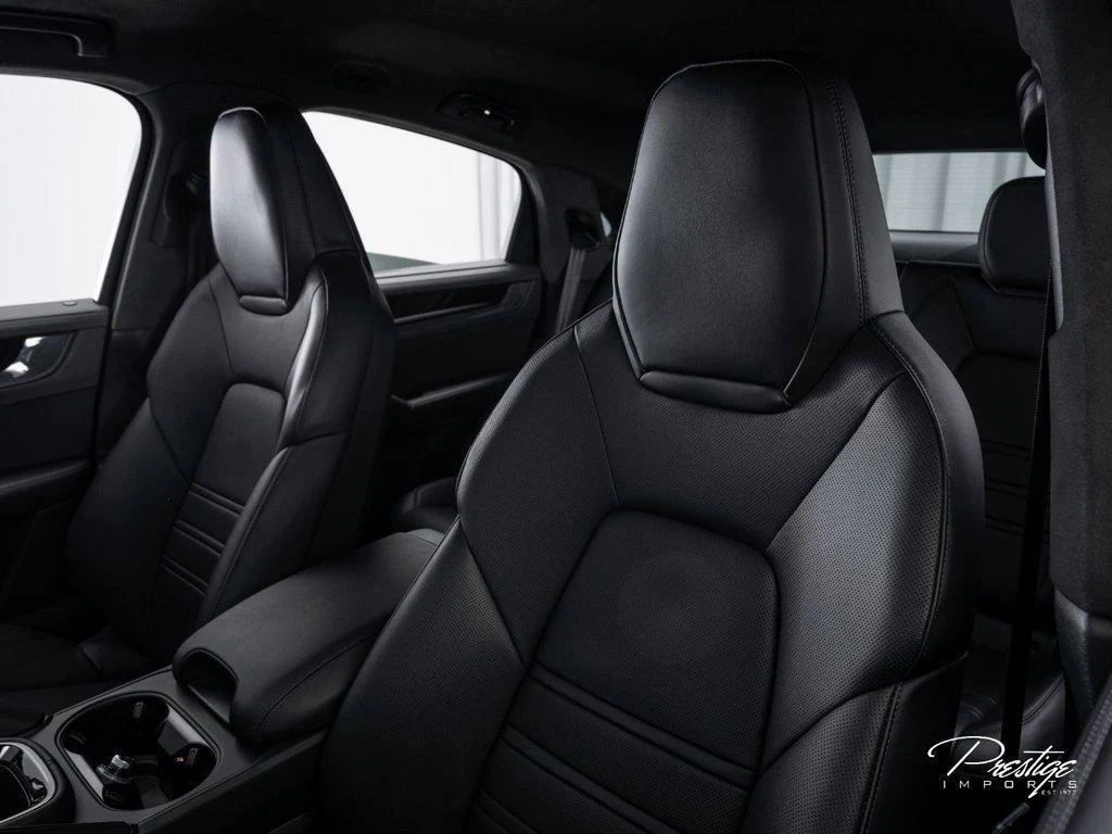 2024 Porsche Cayenne Turbo GT, 17/30