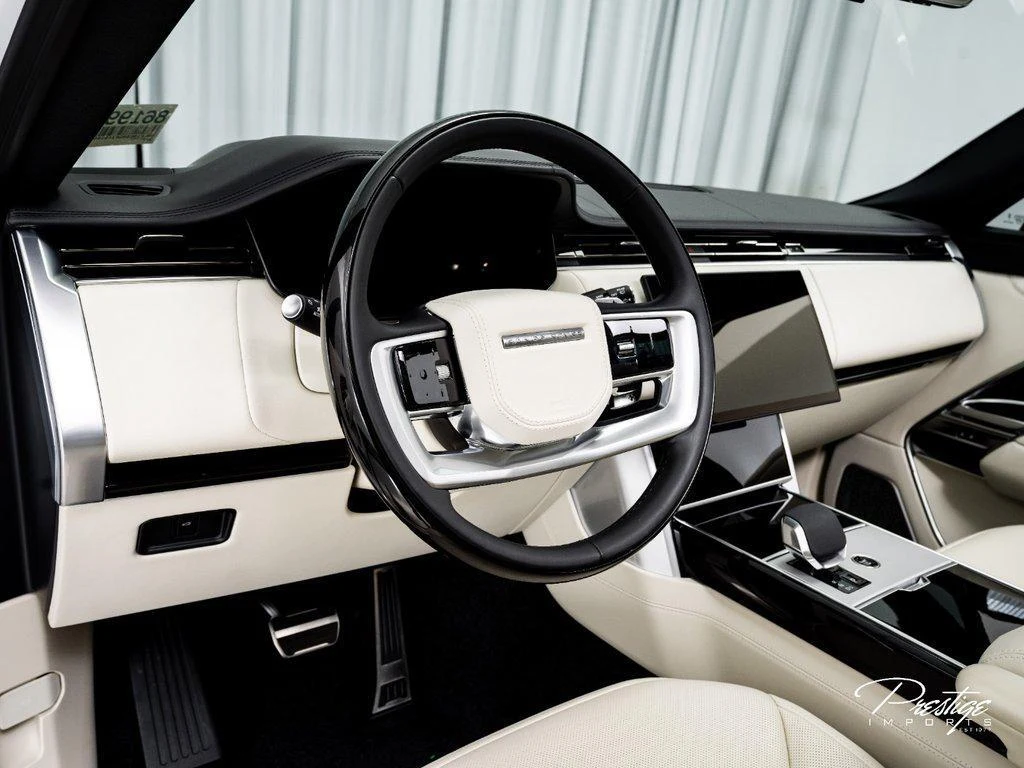 2025 Land Rover Range Rover, 12/30