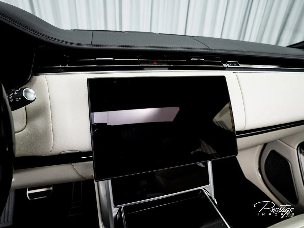 2025 Land Rover Range Rover, 13/30