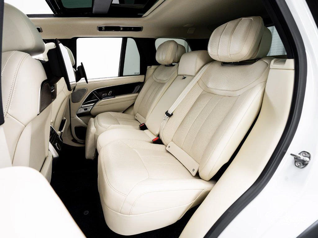 2025 Land Rover Range Rover, 25/30