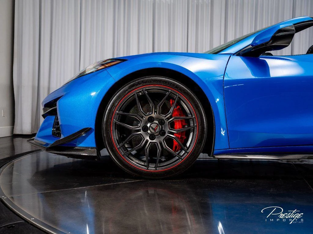 2025 Chevrolet Corvette Z06 2LZ (C8), 7/30
