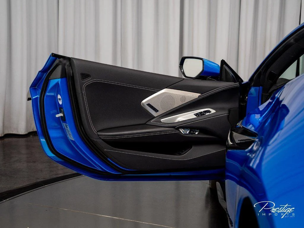 2025 Chevrolet Corvette Z06 2LZ (C8), 17/30