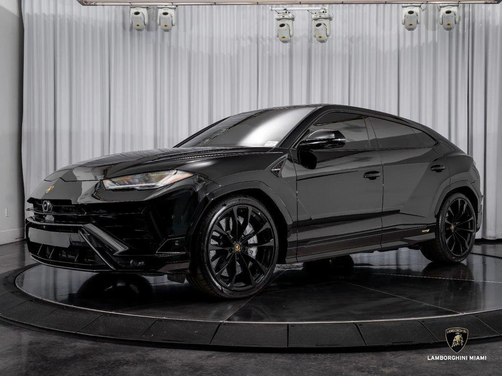 2024 Lamborghini Urus S, 2/30
