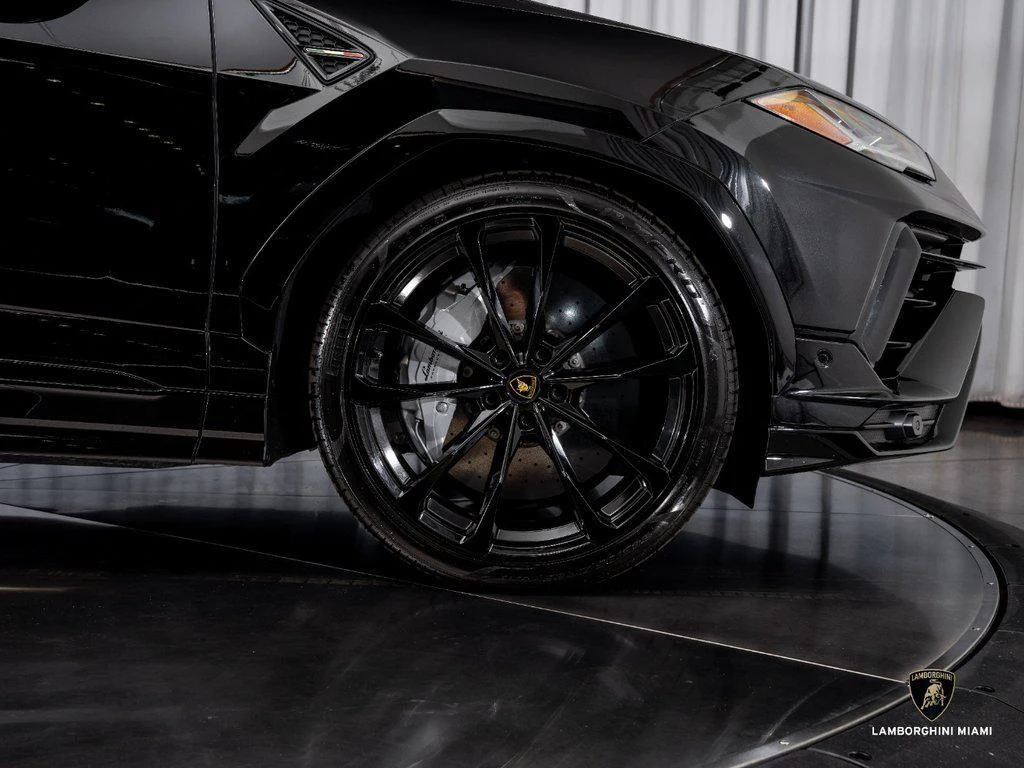 2024 Lamborghini Urus S, 10/30