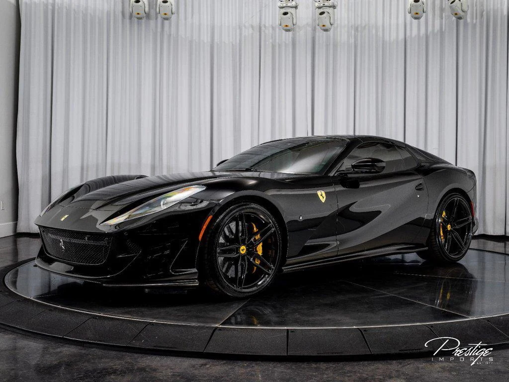 2022 Ferrari 812 GTS, 6/30
