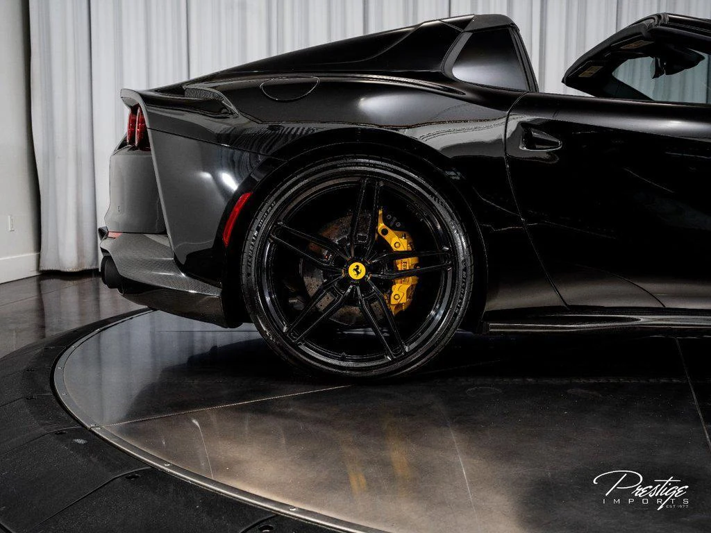 2022 Ferrari 812 GTS, 16/30