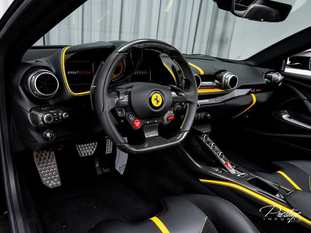 2022 Ferrari 812 GTS, 21/30