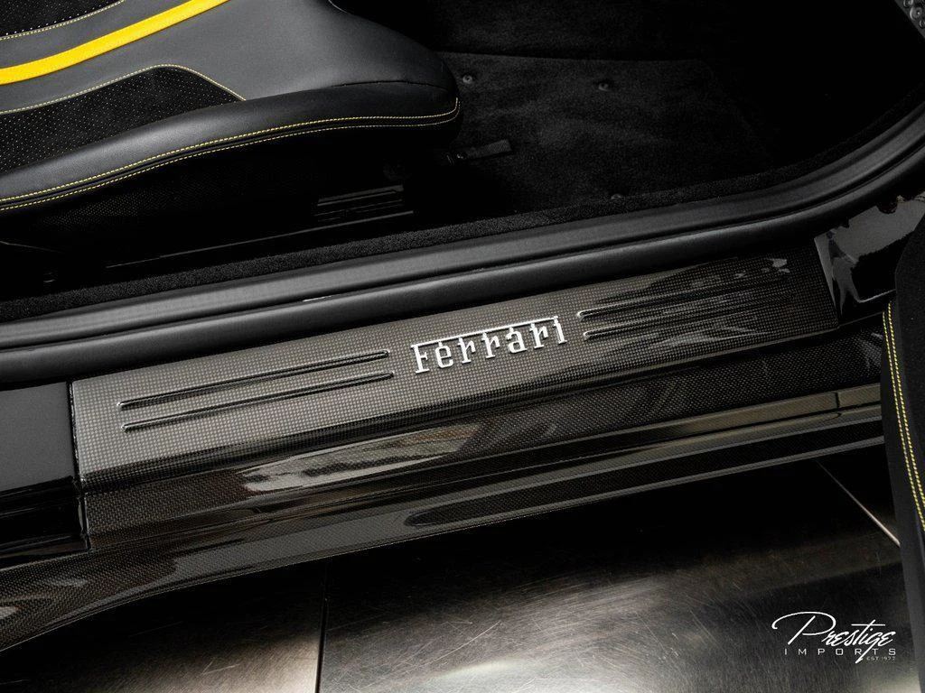 2022 Ferrari 812 GTS, 24/30