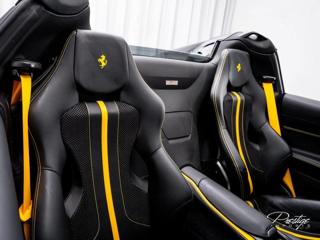 2022 Ferrari 812 GTS, 25/30