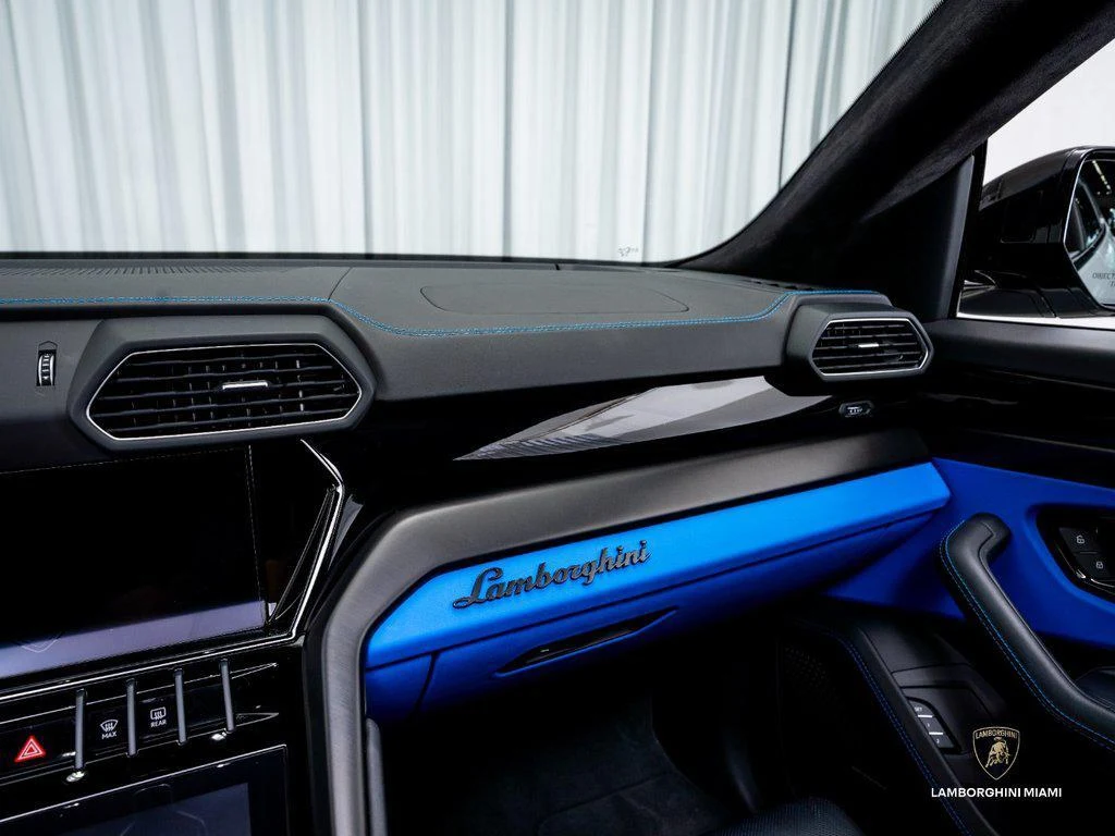 2023 Lamborghini Urus S, 17/30