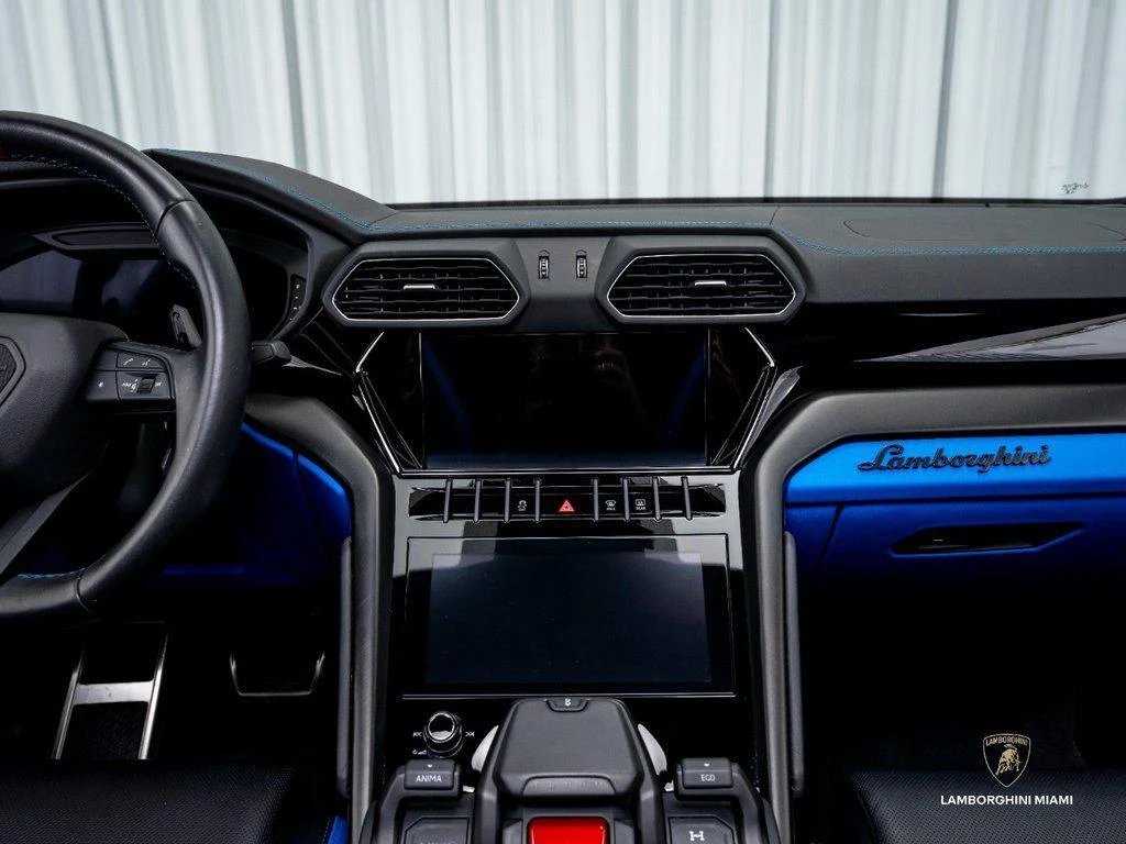 2023 Lamborghini Urus S, 21/30