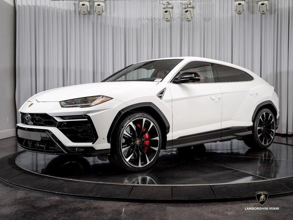 2022 Lamborghini Urus, 3/30