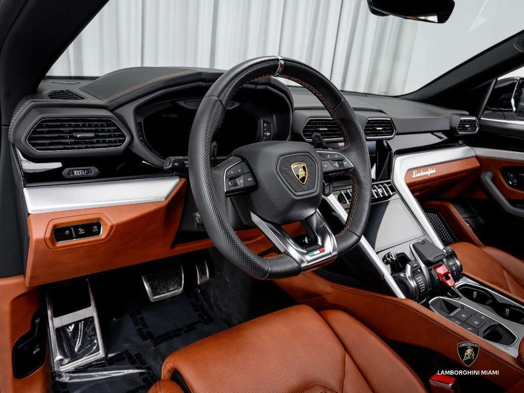2022 Lamborghini Urus, 13/30