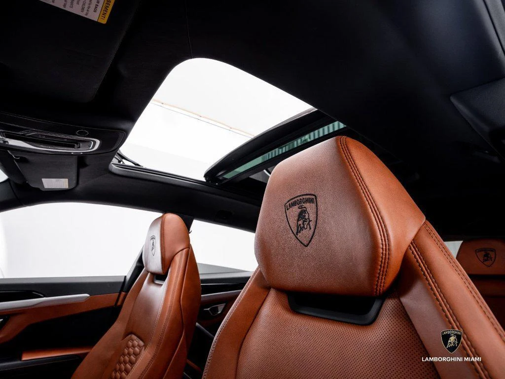 2022 Lamborghini Urus, 17/30