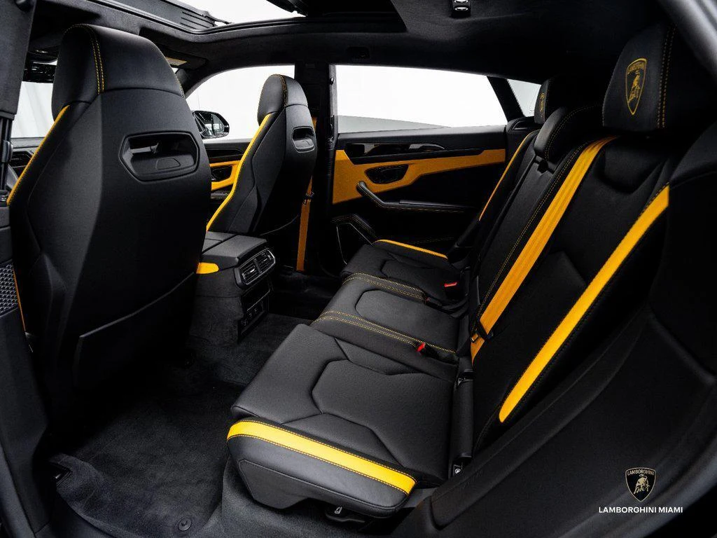 2025 Lamborghini Urus SE AWD, 26/30