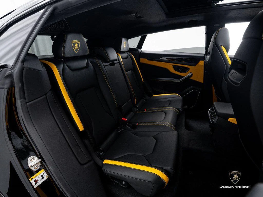 2025 Lamborghini Urus SE AWD, 28/30