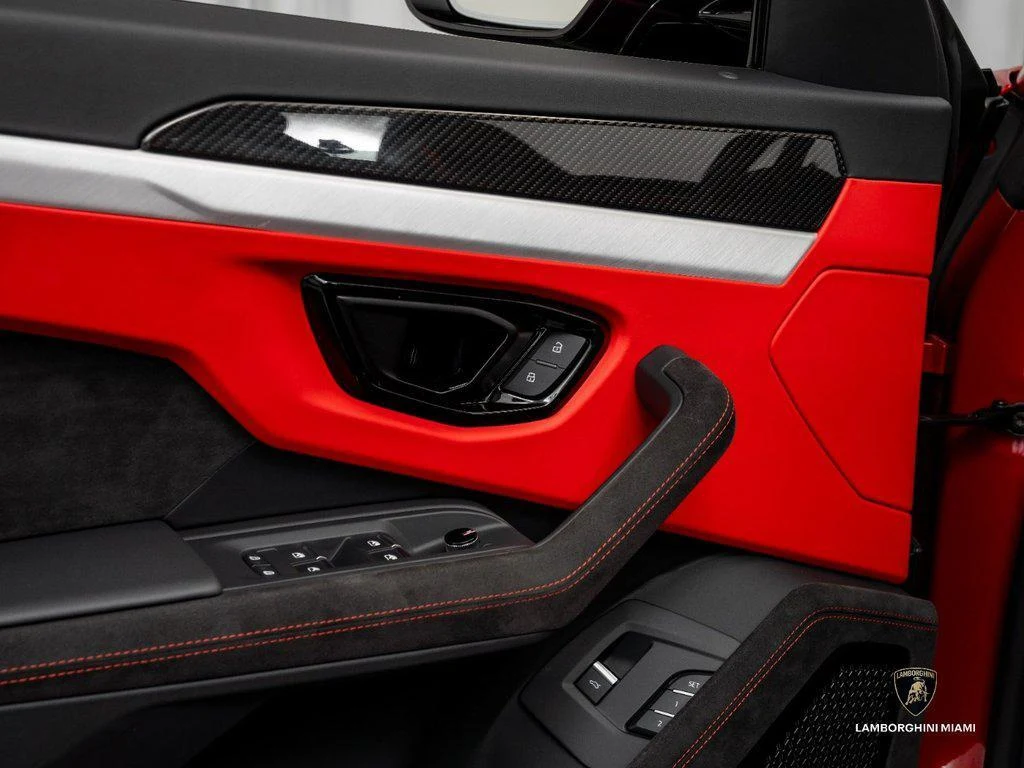 2024 Lamborghini Urus S, 11/30