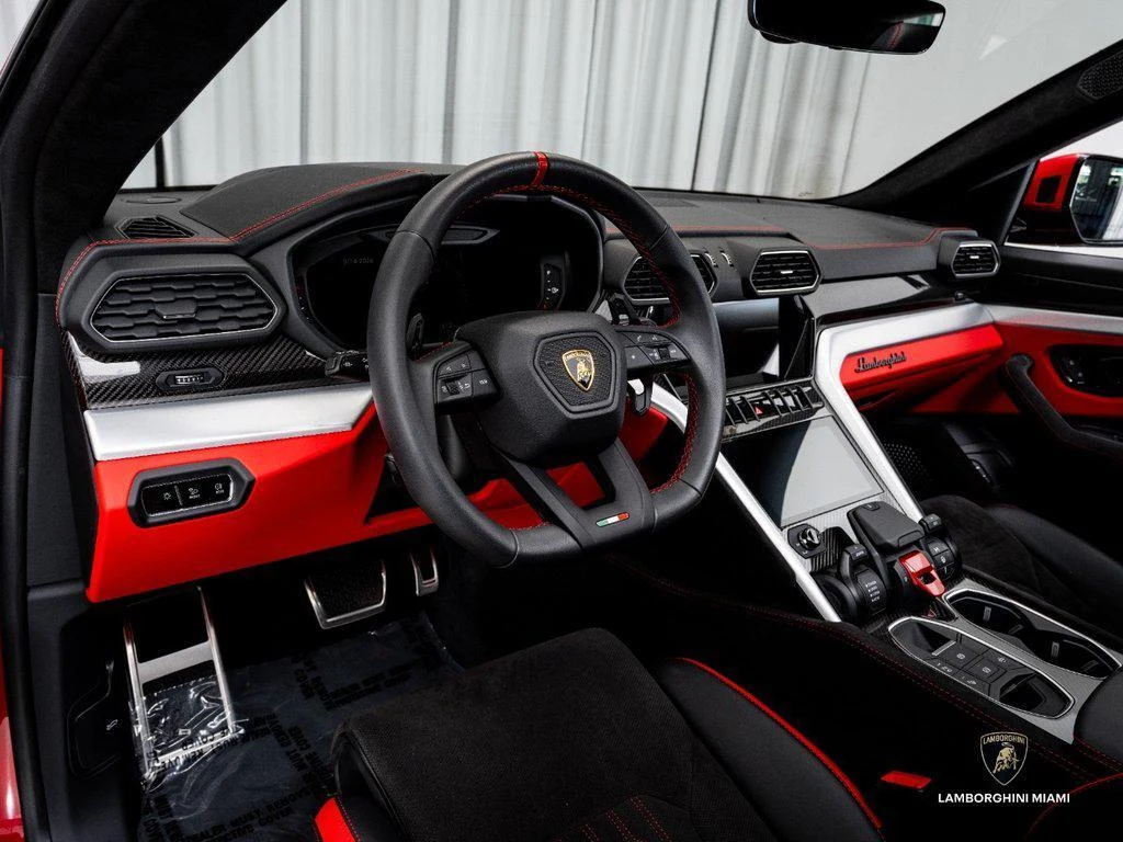2024 Lamborghini Urus S, 13/30