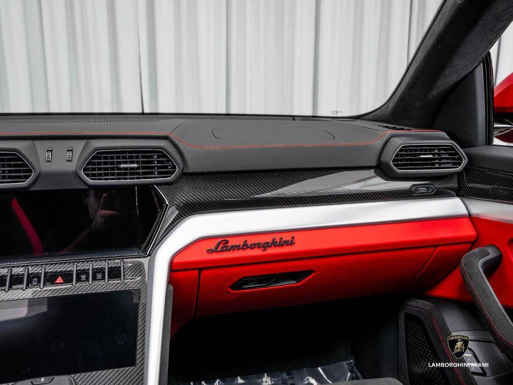 2024 Lamborghini Urus S, 19/30
