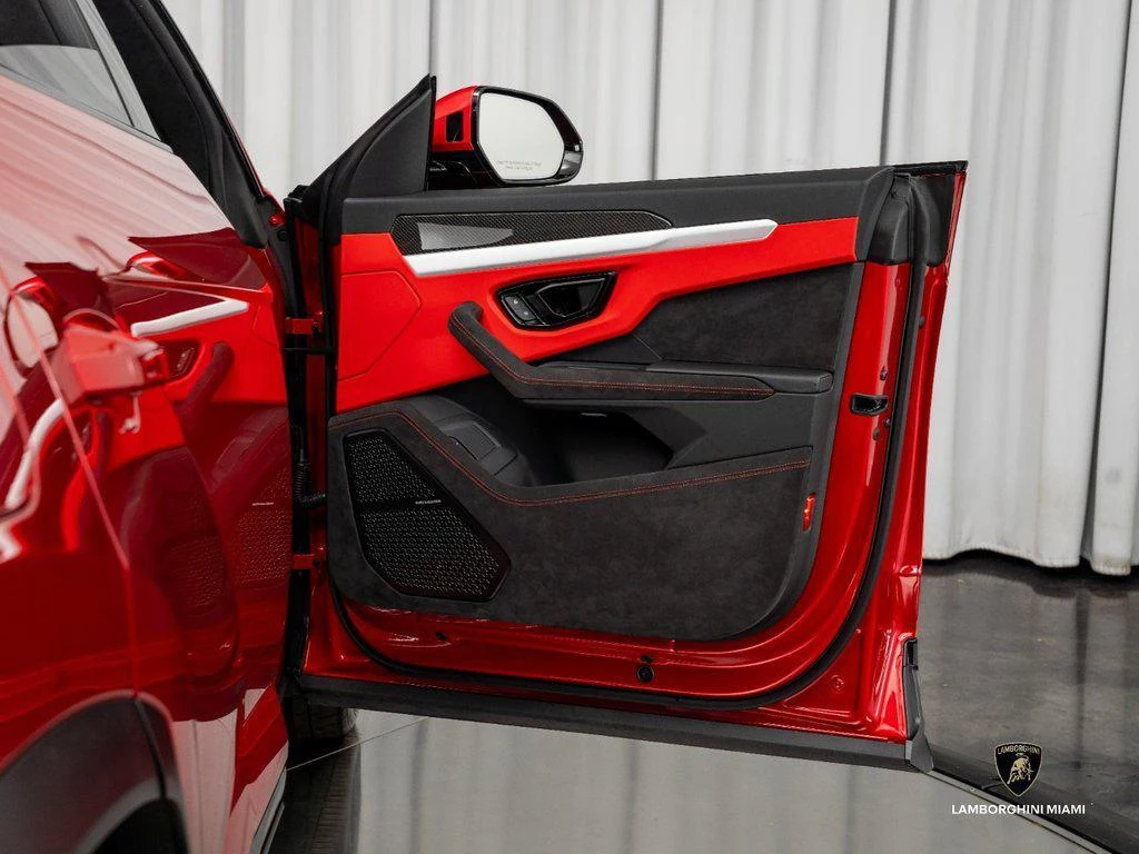 2024 Lamborghini Urus S, 20/30
