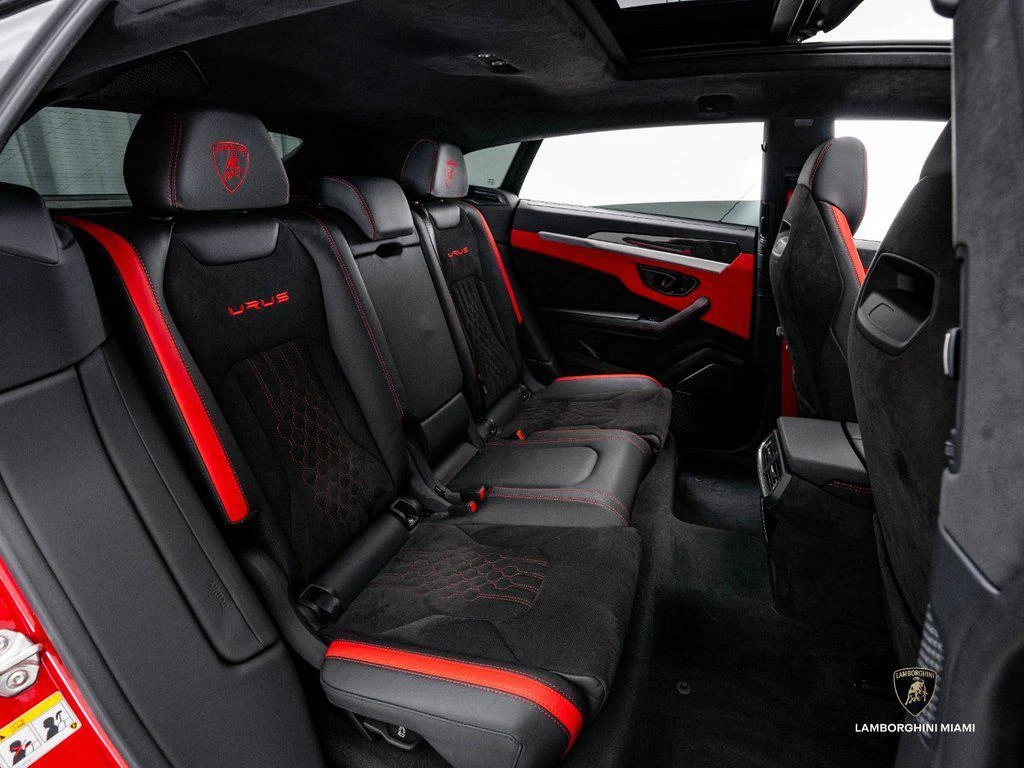 2024 Lamborghini Urus S, 28/30