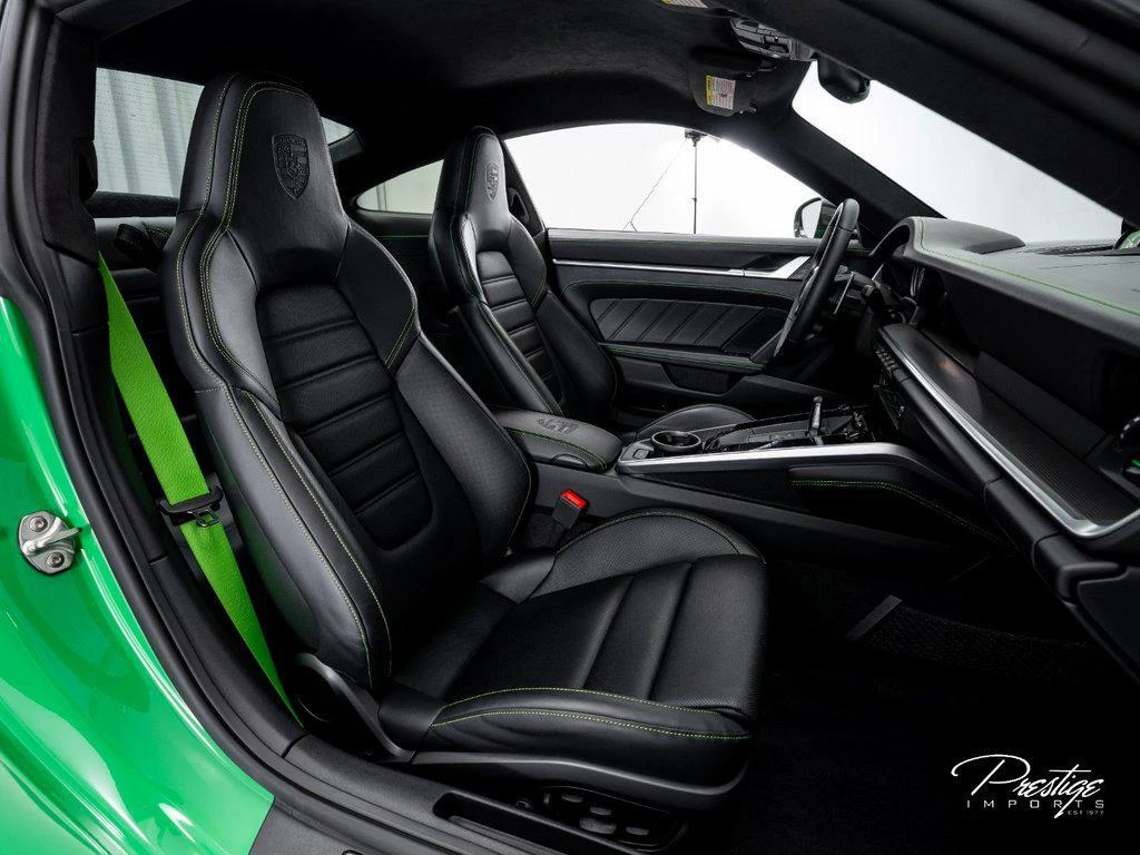 2022 Porsche 911 (992.1) Turbo S, 24/30