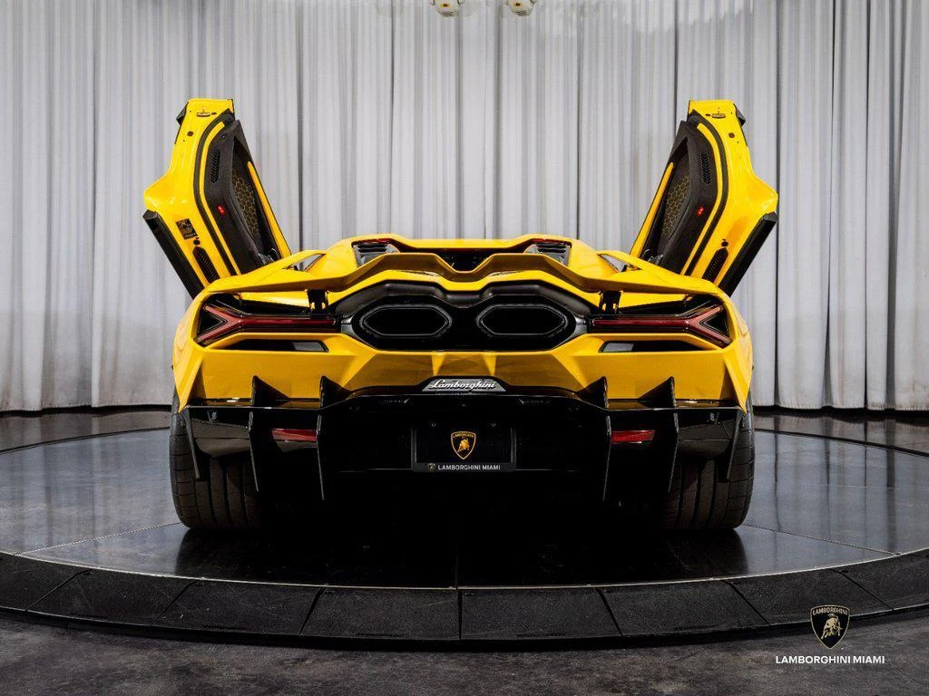 2024 Lamborghini Revuelto, 9/30